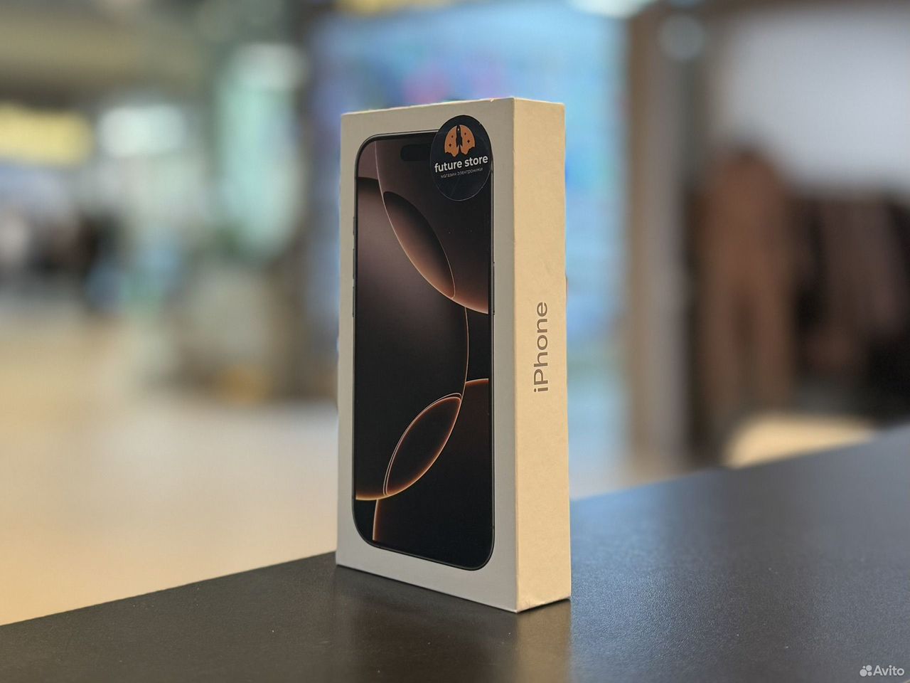 iPhone 16 Pro, 256 ГБ, eSIM