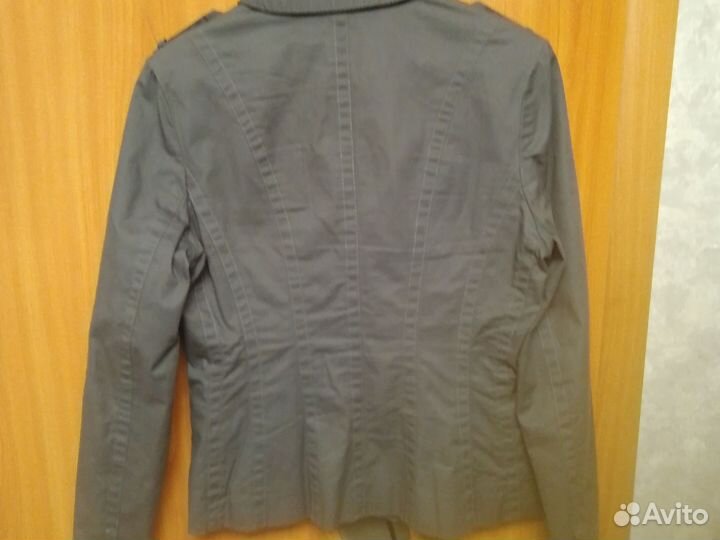 Ветровка женская. На подкладке. Хлопок