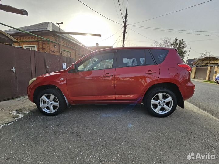 Toyota RAV4 2.0 AT, 2007, 174 000 км