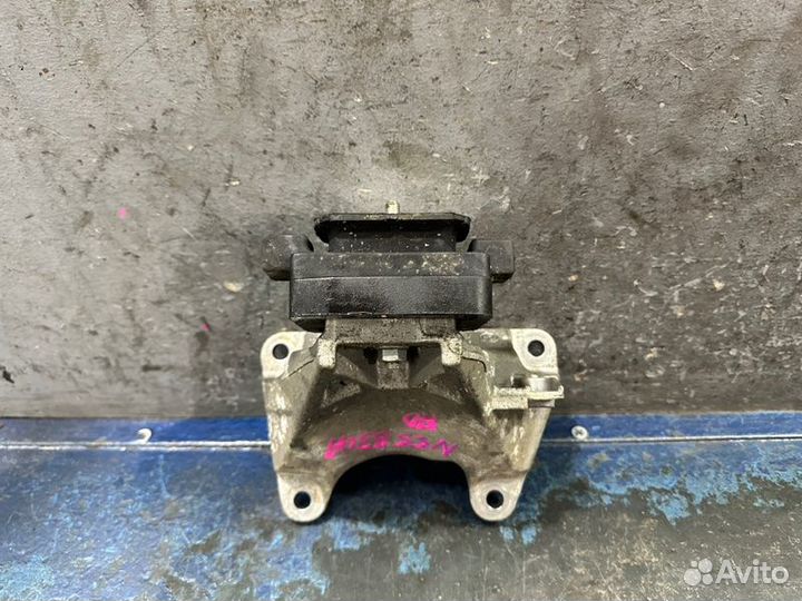 Подушка АКПП Bmw 5 F10 N55B30A 3.0T