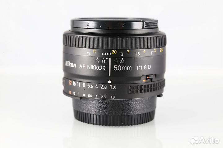 Nikon 50mm f/1.8D AF Nikkor
