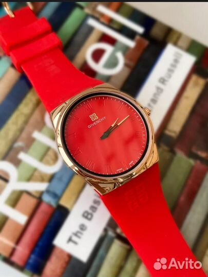 Часы наручные женские