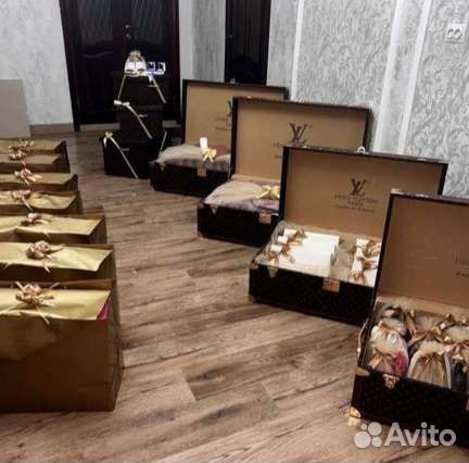 Оформление чемоданов