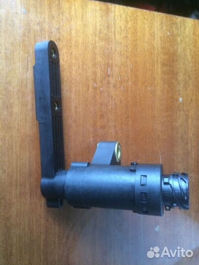 Датчик уровня пола Wabco 4410501000