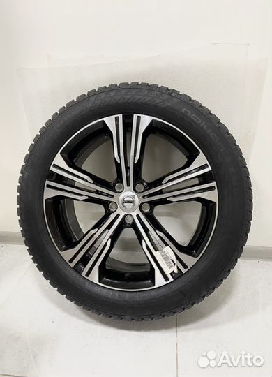 R19 Nokian Tyres Hakkapeliitta 9 SUV 235/55, PCD 5x108 DIA 63.4