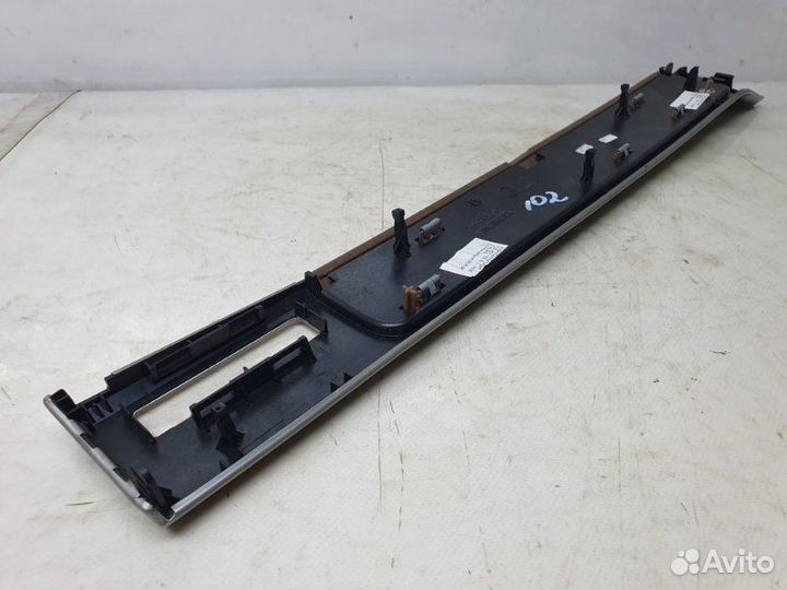 Накладка на панель Volkswagen Touareg 7L 3.6 2010