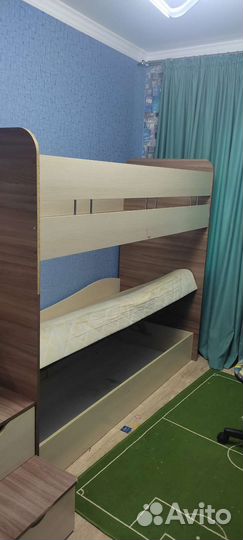 Двухъярусная кровать с диваном бу