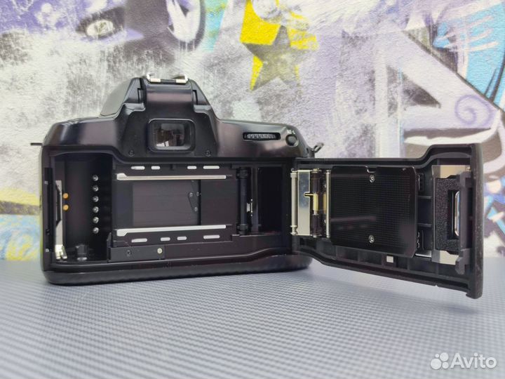 Nikon F70 Nikon AF Nikkor 35-80 1:4-5,6 D