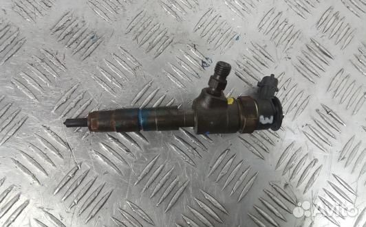 Форсунка дизельная citroen C4 2 (2NT05AL03)