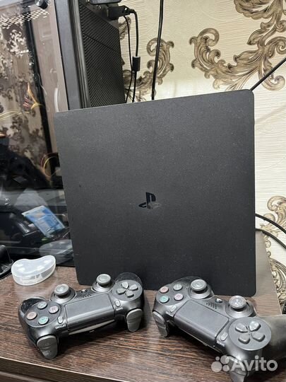 Sony playstation 4 PS4 slim