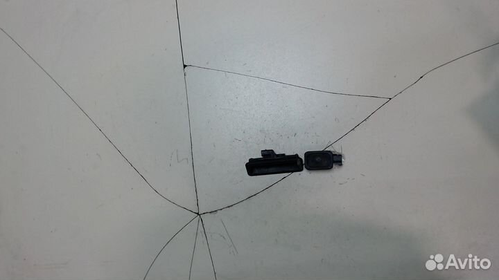 Кнопка багажника Ford Kuga, 2008