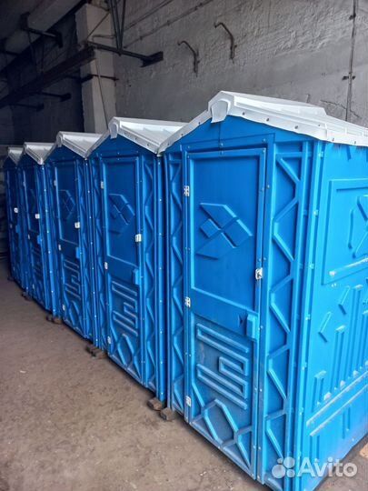 Аренда кабинок мобильных туалетов