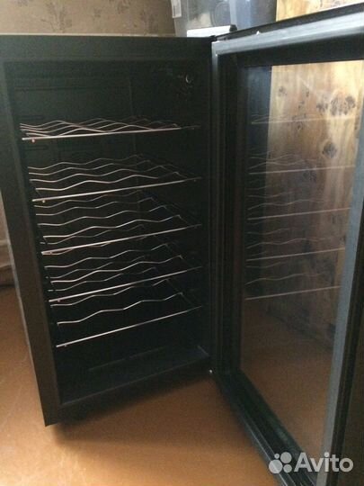 Продажа шкафов для хранения вина