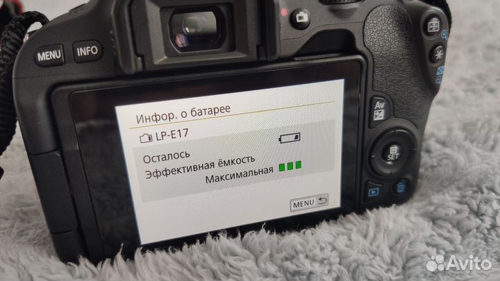 Зеркальный фотоаппарат canon eos 200d