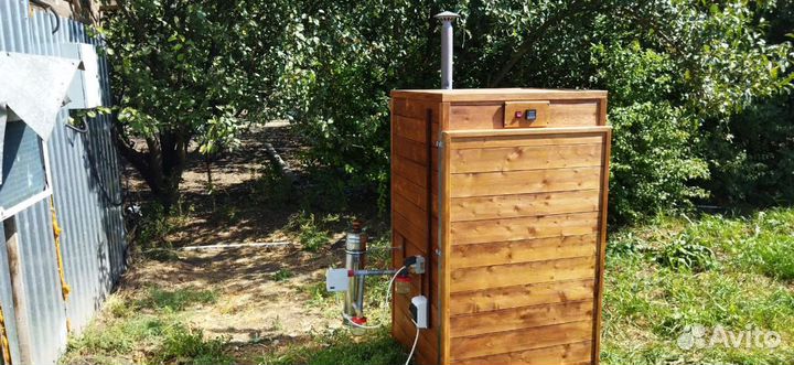 Коптилка горячего копчения и холодного