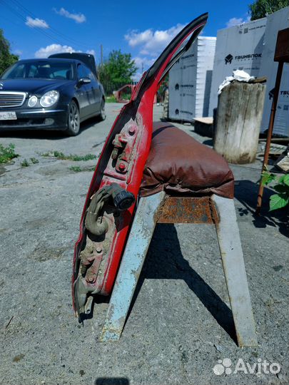 Передняя правая дверь Volvo 850 (Вольво 850)