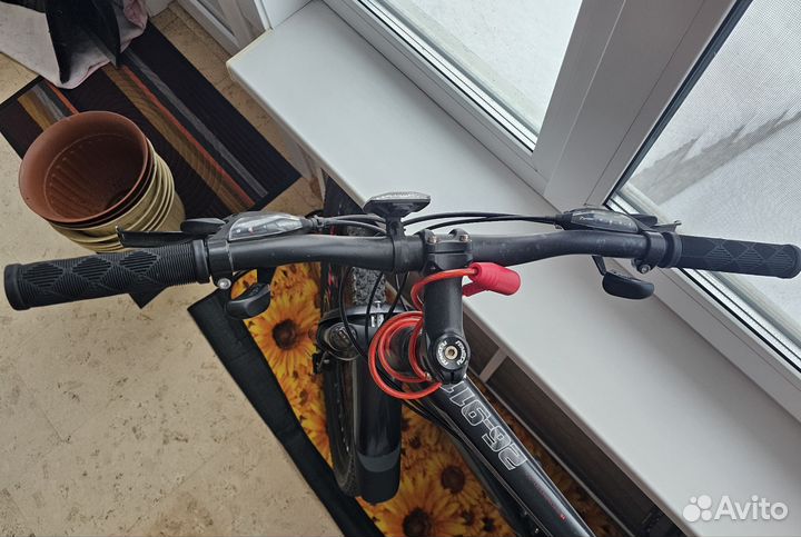 Велосипед бу roliz 26-911