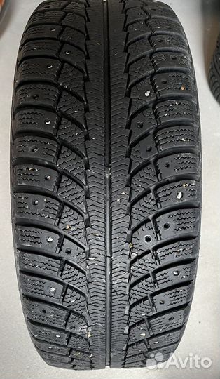 Gislaved Nord Frost 5 205/55 R16 94T