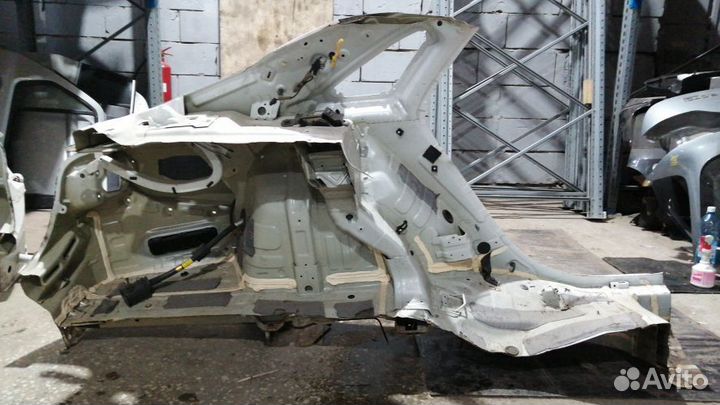 Крыло Kia K5 Левое Заднее