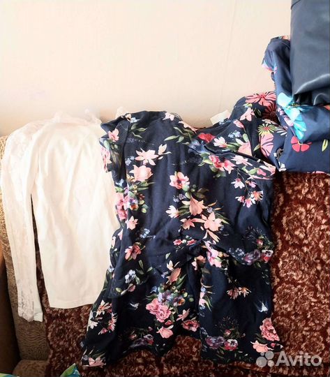 Одежда на девочку пакетом 128-134