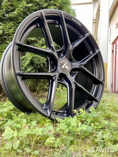 Новые диски в наличии R18 Mercedes Audi Skoda Volk