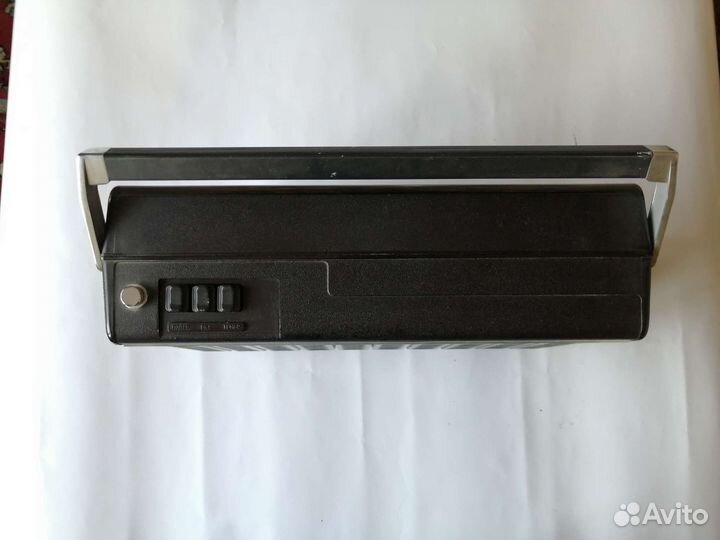 Радиоприемник VEF spidola 232