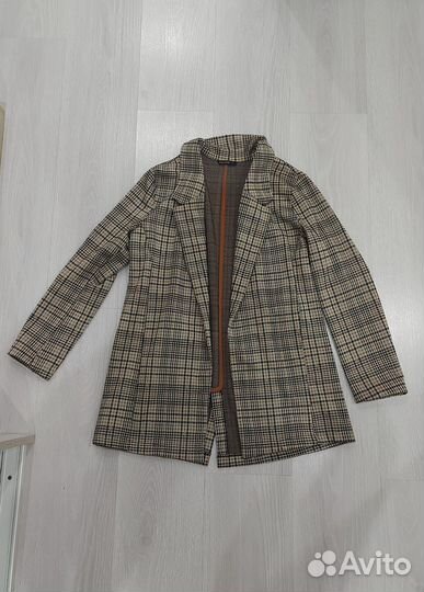 Брючный костюм женский 44 46