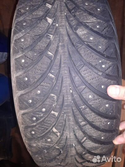 Sava Eskimo Stud 2.25/60 R17