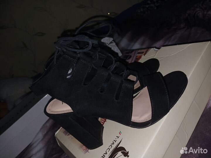 Полусапоги,босоножки