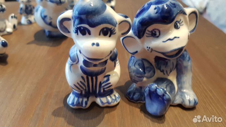 Статуэтки фигурки гжель