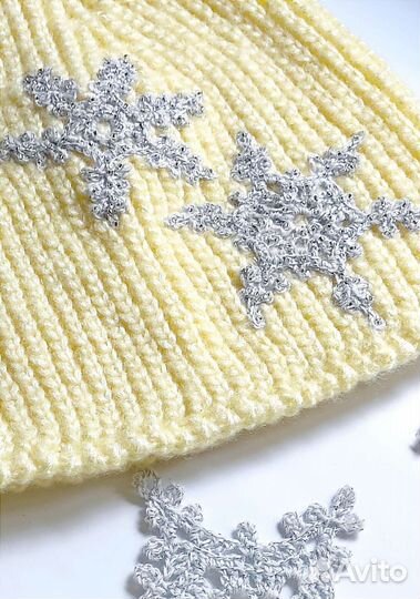 Шапка женская вязаная ручная работа