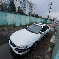 Opel Omega 2.0 AT, 1996, 204 000 км, с пробегом, цена 225 000 руб.