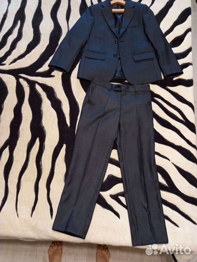 Школьный костюм для мальчика серый 140