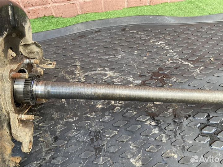 Полуось задняя правая Mitsubishi Pajero Sport/M