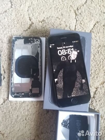 iPhone 8 и запчасти на него