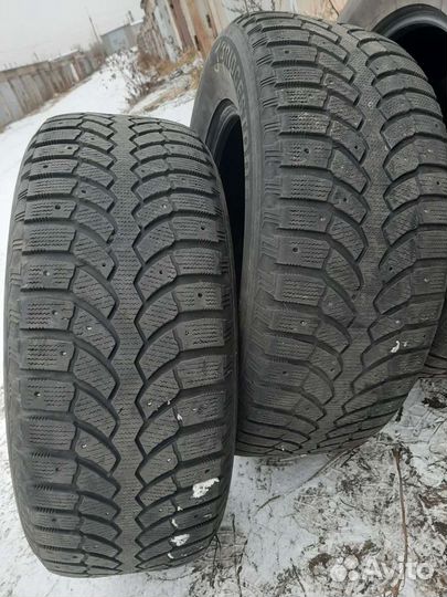 Bridgestone Blizzak DM-V1 285/60 R18 116