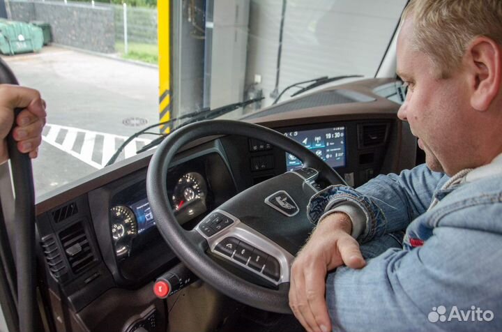 КАМАЗ 54901, 2023