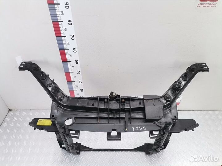 Панель передняя (телевизор) для Ford Fiesta 5