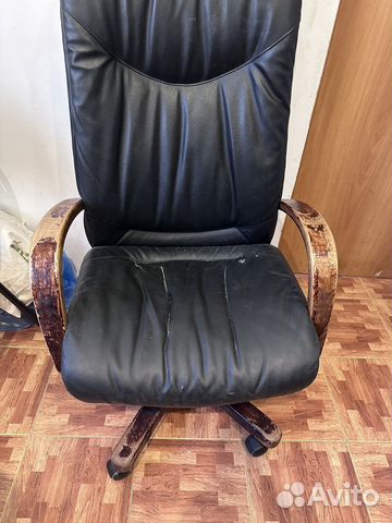 Кожанное кресло, кресло руководителя