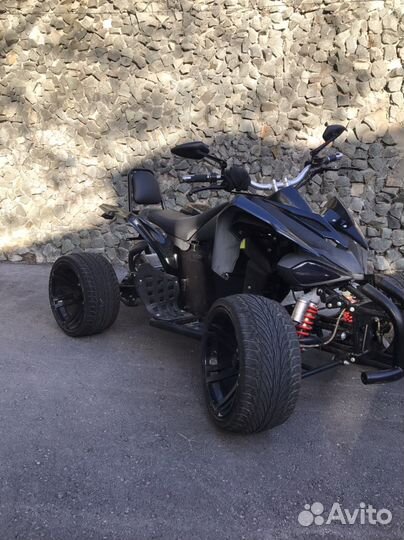 Электрический квадроцикл