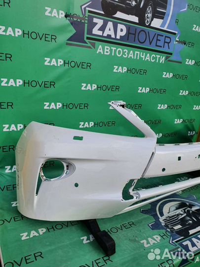 Бампер передний б/у для Lexus Rx