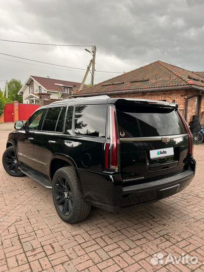 Cadillac Escalade AT, 2015, 190 000 км