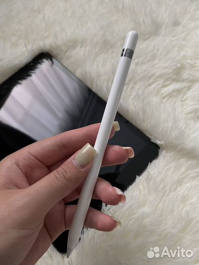 iPad 8-го поколения 2020 32 гб Wi-Fi