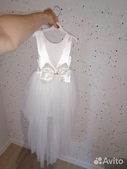 Платье для девочки бу