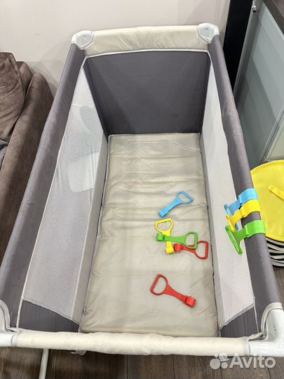 Манеж детский складной