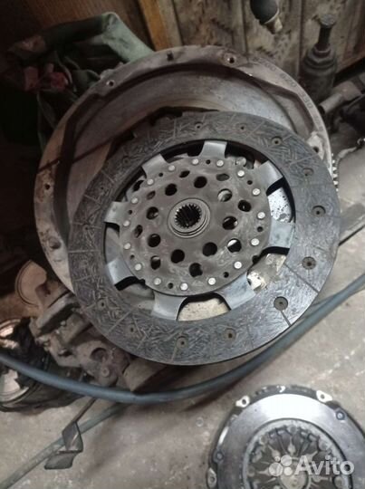 Двухмассовый маховик рено