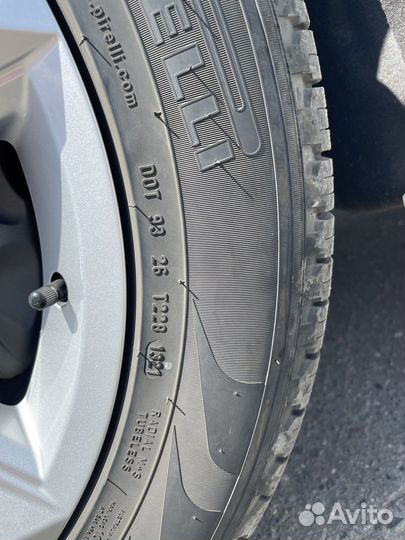 Почти новые оригинальные Колеса на audi, r19