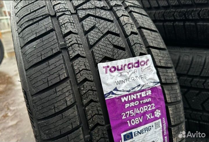 Tourador Winter Pro TSU1 275/40 R22 108V