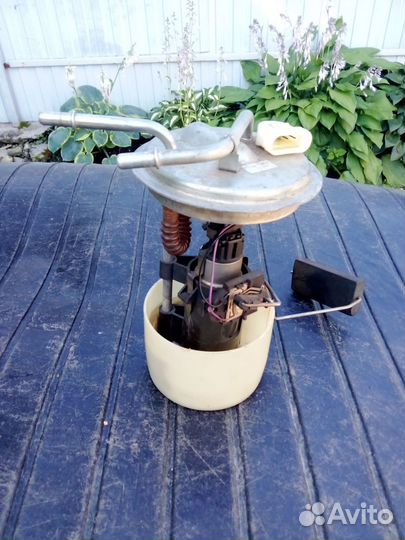 Нива насос топливный