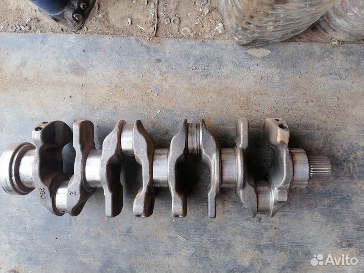 Коленвал suzuki лодочный мотор